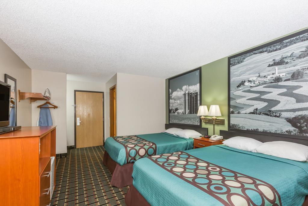 Super 8 By Wyndham Osceola Ia Motel Eksteriør billede